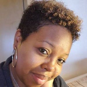 Meet your Posher, Rosa